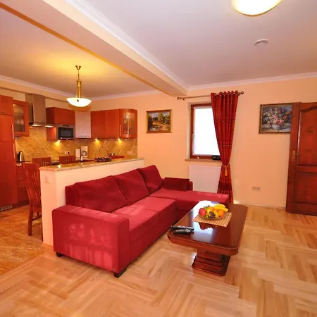 Plumeria Apartment